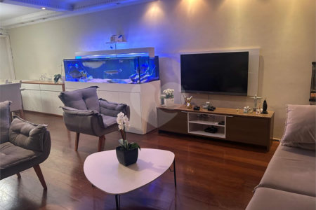 Apartamento à venda com 4 quartos, sendo 3 suítes,  em Interlagos, São Paulo, SP