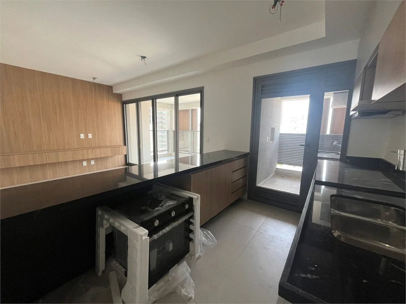 Apartamento à venda com 2 suítes em Pinheiros, São Paulo, SP