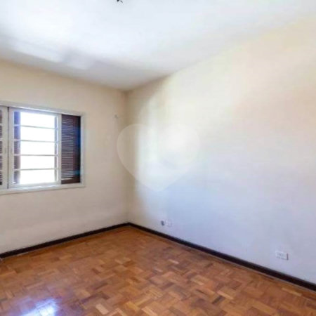 Sobrado à venda com 3 quartos em Jardim Franca, São Paulo, SP