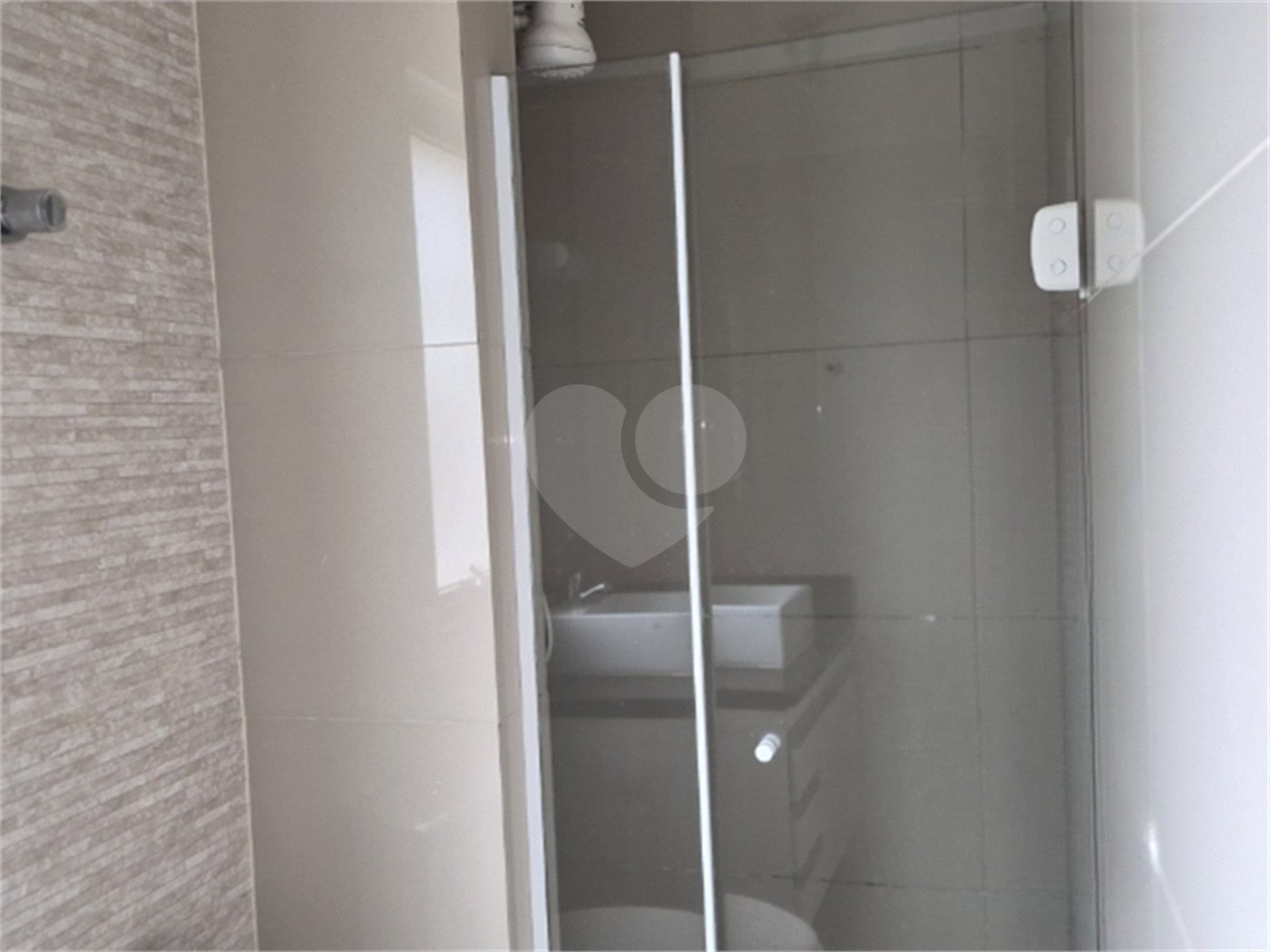 Apartamento à venda com 3 quartos, sendo 1 suíte,  em Santana, São Paulo, SP