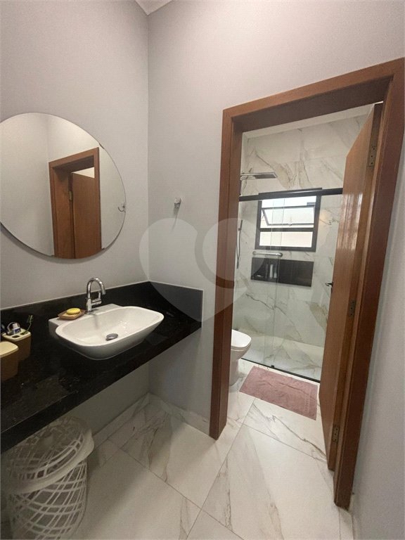Casa à venda com 3 quartos, sendo 1 suíte, no condomínio Sun Lake, Sorocaba - SP