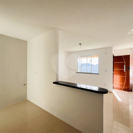 Casa à venda com 2 quartos, sendo 1 suíte, no condomínio Parque Guará, Rio de Janeiro - RJ