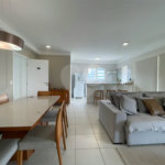 Apartamento à venda com 2 suítes no Centro, Bertioga, SP