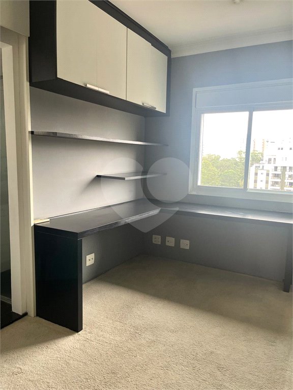 Apartamento à venda com 3 suítes em Vila Andrade, São Paulo, SP