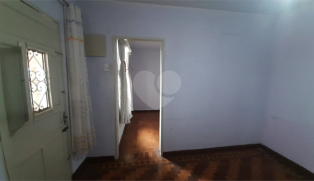 Casa à venda com 3 quartos em Vila Bertioga, São Paulo, SP