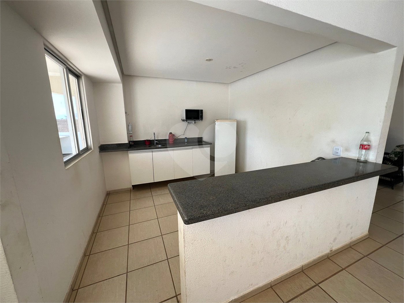 Apartamento à venda com 2 quartos, sendo 1 suíte, em Araés, Cuiabá, MT