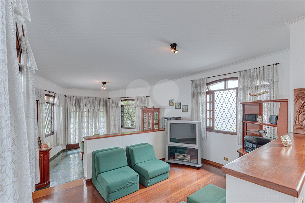Casa Térrea à venda com 4 quartos, sendo 1 suíte, em Jardim Prudência, São Paulo, SP