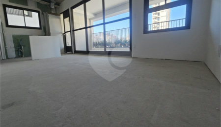 Apartamento à venda com 3 quartos, sendo 1 suíte,  em Pinheiros, São Paulo, SP