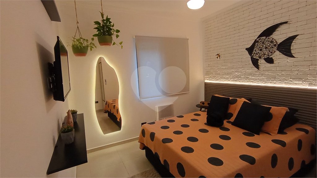 Apartamento à venda com 2 quartos, sendo 1 suíte, em Pitangueiras, Guarujá, SP