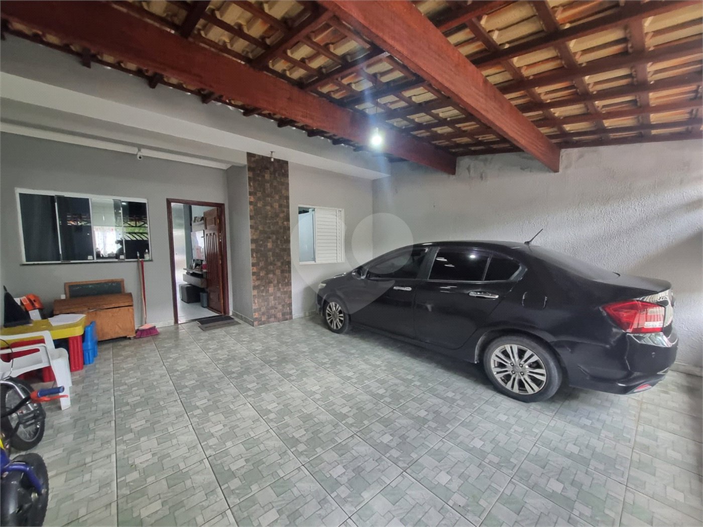 Casa à venda com 2 quartos, sendo 1 suíte,  em Aparecidinha, Sorocaba, SP