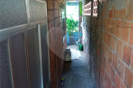 Casa à venda com 4 quartos, sendo 1 suíte, em Campo Grande, Rio de Janeiro, RJ