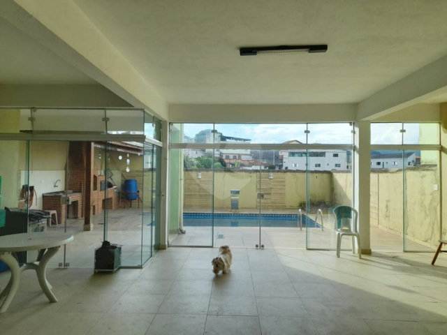 Sobrado à venda com 4 suítes em Tremembé, São Paulo, SP