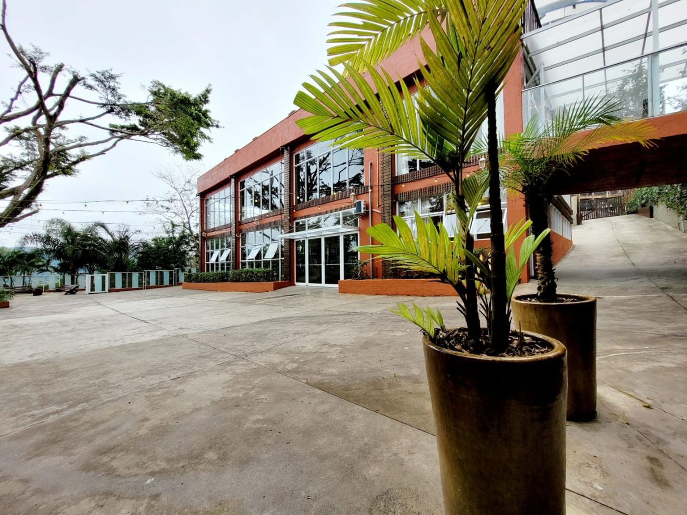 Terreno à venda, 1800 m² por R$ 4.700.000,00 - Ilha Porchat - São Vicente/SP