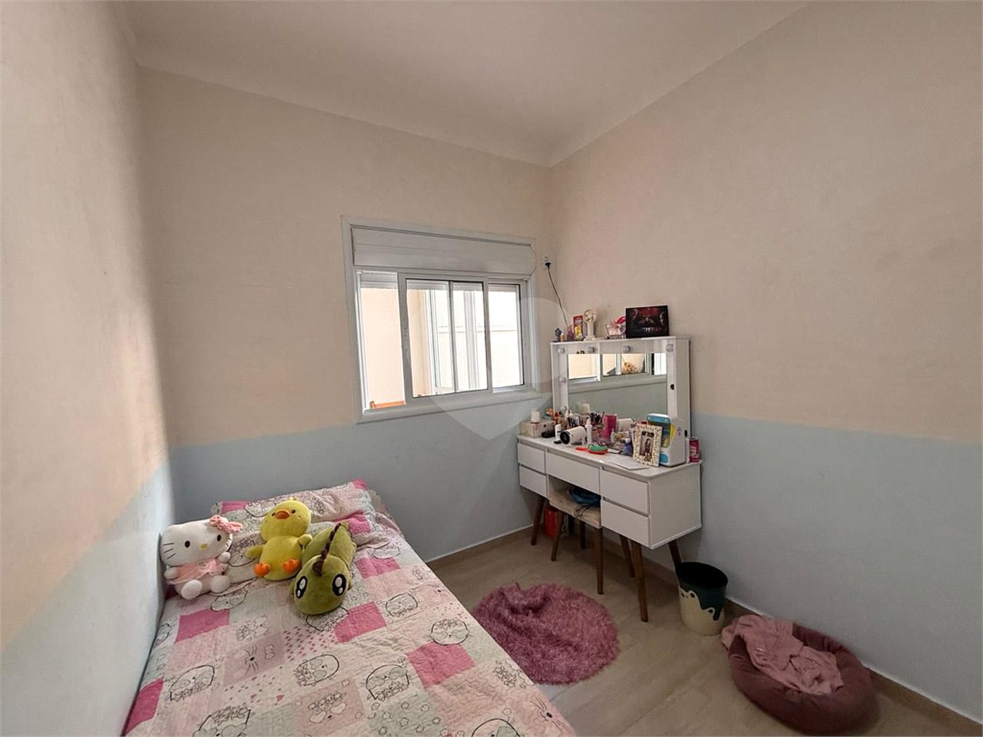 Casa à venda com 3 quartos, sendo 1 suíte, no condomínio Vila Rica, Indaiatuba - SP