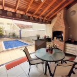 Casa à venda com 3 suítes no condomínio Portal dos Ipês, Indaiatuba - SP