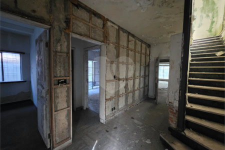Casa à venda com 4 quartos, sendo 1 suíte, em Indianópolis, São Paulo, SP
