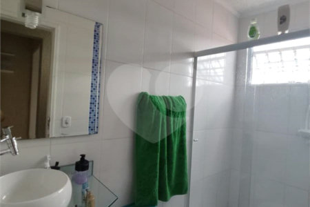 Sobrado à venda com 3 quartos, sendo 1 suíte, em Jardim Alvinópolis, Atibaia, SP