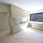 Casa à venda com 4 suítes no condomínio Villa dos Pinheiros, Indaiatuba - SP