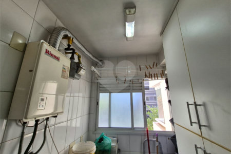 Apartamento à venda com 2 quartos, sendo 1 suíte, em Lapa, São Paulo, SP
