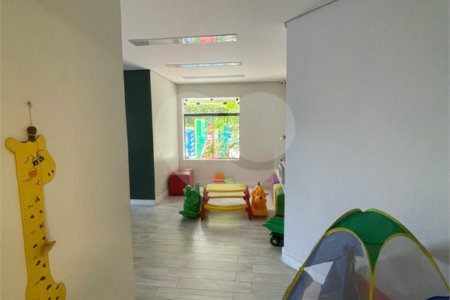 Apartamento à venda com 3 quartos, sendo 2 suítes, em Vila Regente Feijó, São Paulo, SP