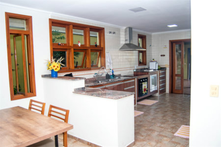 CASA ALTO PADRÃO - BAIRRO NOBRE