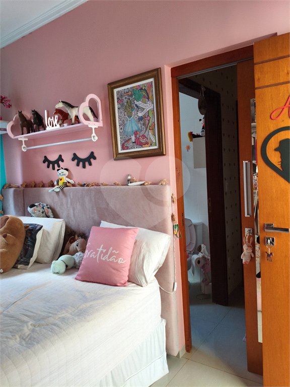 Casa à venda com 3 suítes em Carmo, Araraquara, SP