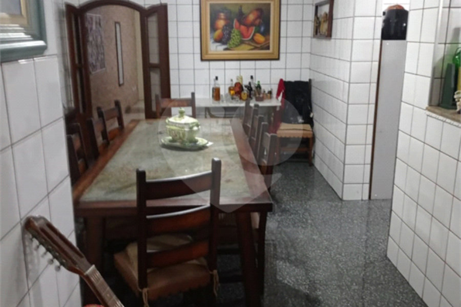 Casa à venda com 5 suítes em Vila Medeiros, São Paulo, SP