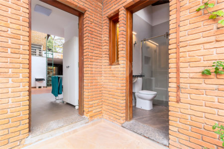 Casa Térrea à venda com 3 quartos, sendo 1 suíte,  em Alto da Boa Vista, São Paulo, SP