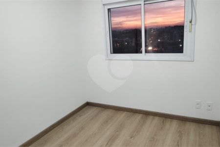 Apartamento à venda com 3 quartos, sendo 2 suítes, em Alto Ipiranga, Mogi das Cruzes, SP