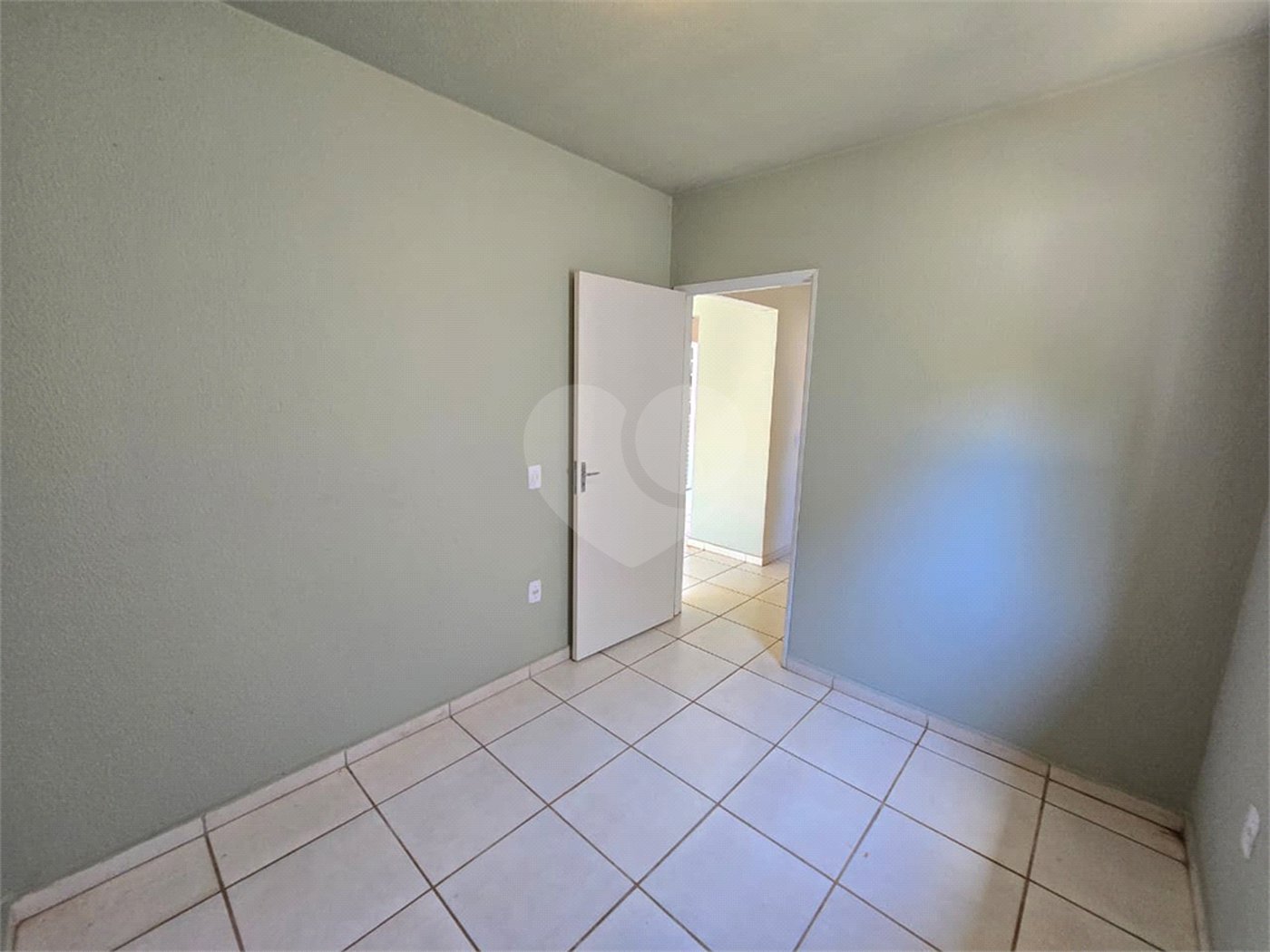 Casa à venda com 2 quartos em Residencial Reserva da Mata, Itapetininga, SP