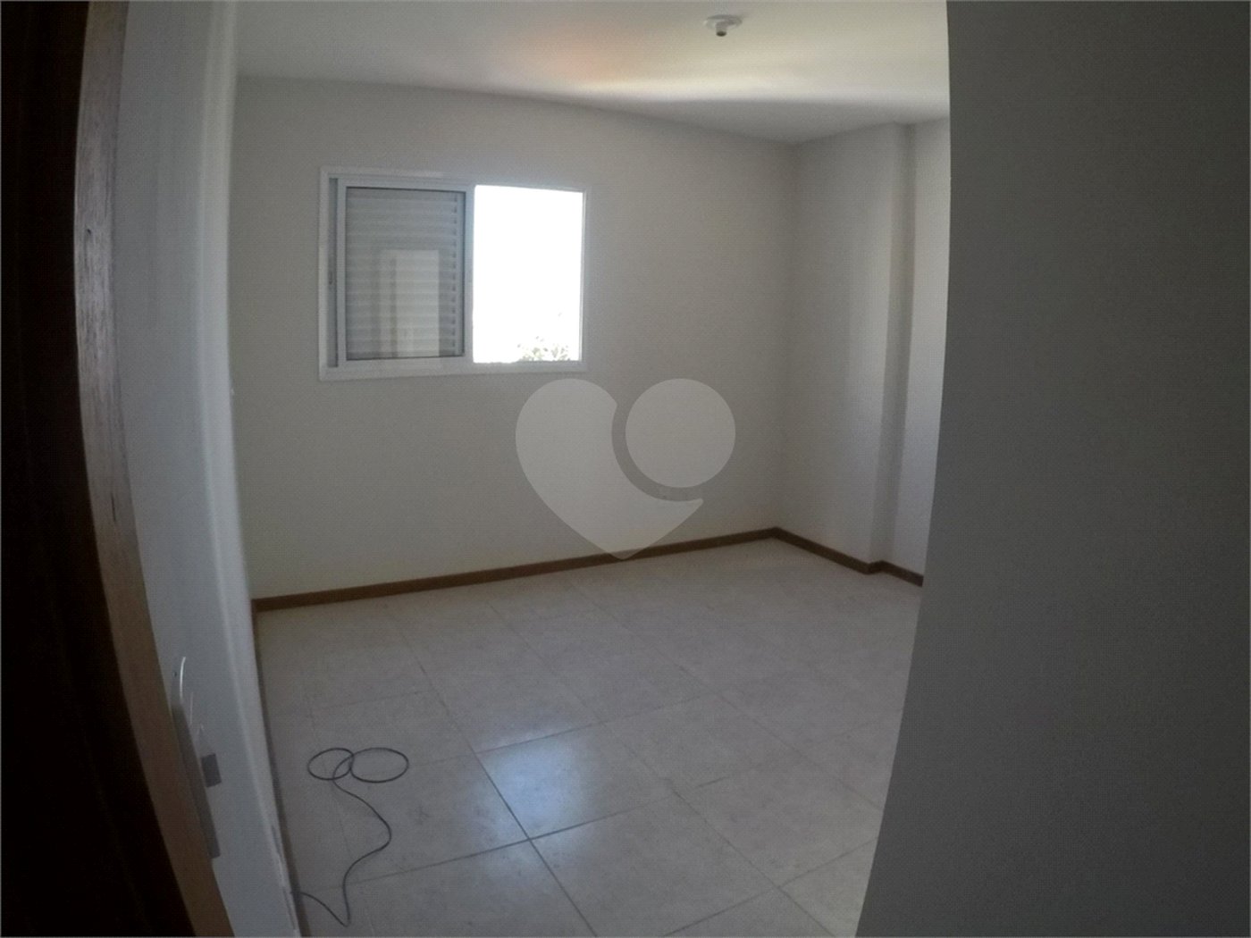 Apartamento padrão para venda no Edifício Residencial Via Campus