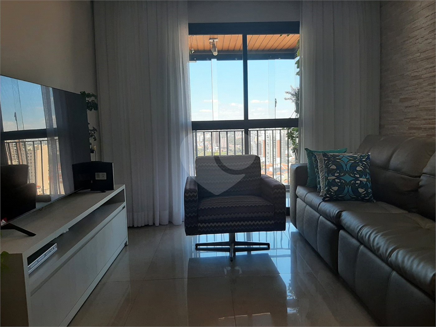 Apartamento à venda com 3 quartos, sendo 2 suítes, em Jardim São Paulo(zona Norte), São Paulo, SP