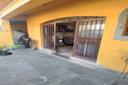Casa à venda com 3 quartos, sendo 1 suíte, em Campo Grande, Rio de Janeiro, RJ