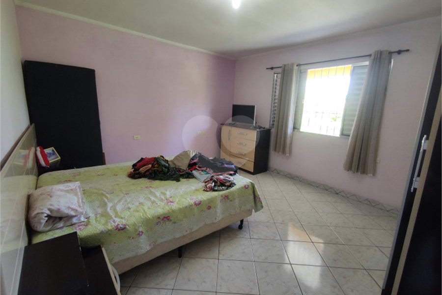 Sobrado à venda com 3 quartos em Tremembé, São Paulo, SP