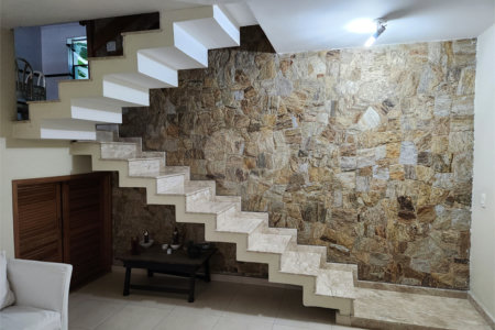 Casa à venda com 4 quartos, sendo 3 suítes,  em Vila Rosália, Guarulhos, SP