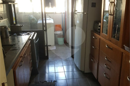 Apartamento à venda com 2 quartos em Real Parque, São Paulo, SP