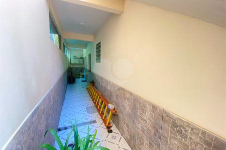 Casa à venda com 3 quartos em Campo Grande, Rio de Janeiro, RJ