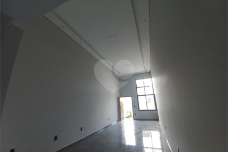 Casa à venda com 3 quartos, sendo 1 suíte, no condomínio Horto Florestal Villagio, Sorocaba - SP