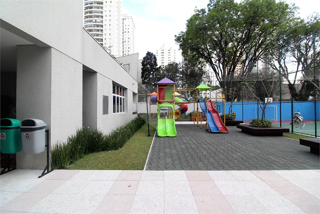 Apartamento à venda com 3 suítes em Alto da Boa Vista, São Paulo, SP