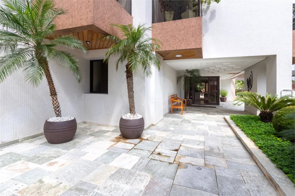 Apartamento à venda com 3 suítes em Santana, São Paulo, SP