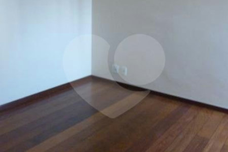 Cobertura à venda com 3 quartos, sendo 1 suíte,  em Vila Suzana, São Paulo, SP