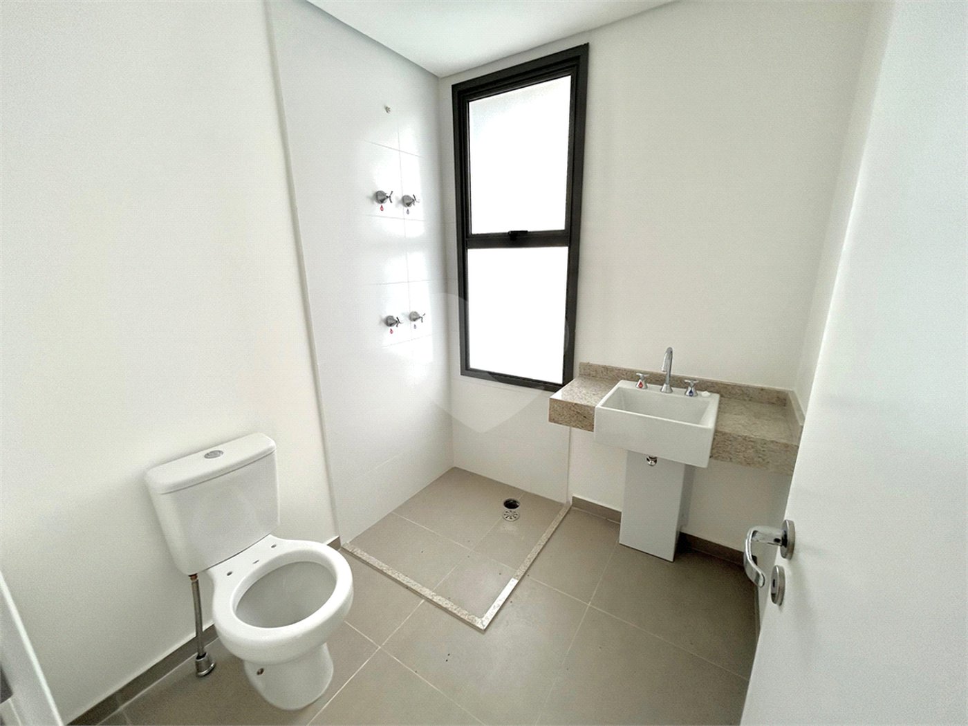 Apartamento à venda com 3 suítes em Brooklin, São Paulo, SP
