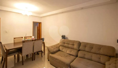 Casa à venda com 3 quartos, sendo 1 suíte,  em Jardim Leonor Mendes de Barros, São Paulo, SP