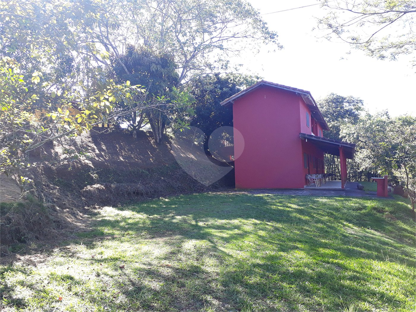 Sítio à venda com 9 quartos, sendo 7 suítes, no Centro, Monteiro Lobato, SP