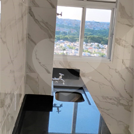 Apartamento à venda com 2 quartos em Zona Industrial, Sorocaba, SP
