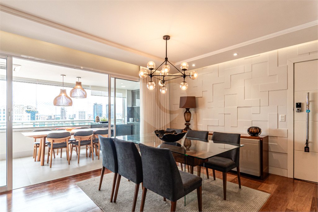 Apartamento à venda com 3 suítes em Brooklin, São Paulo, SP