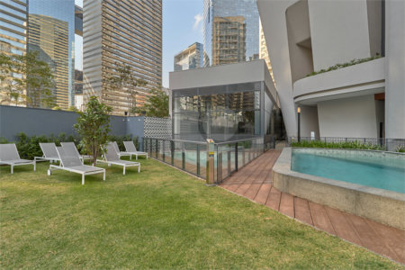 Apartamento à venda com 4 suítes em Chácara Santo Antônio, São Paulo, SP