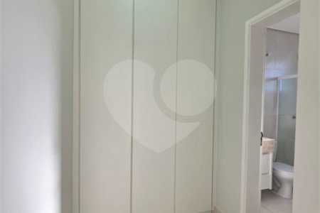 Casa à venda com 3 suítes em Marambaia, Vinhedo, SP