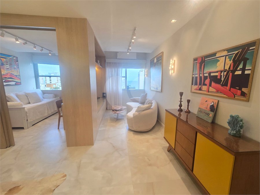 Apartamento à venda ou para alugar com 2 quartos, sendo 1 suíte, em Leblon, Rio de Janeiro, RJ