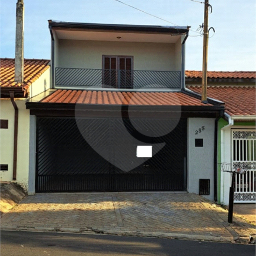Sobrado à venda com 3 quartos, sendo 2 suítes, em Jardim Adriana, Indaiatuba, SP